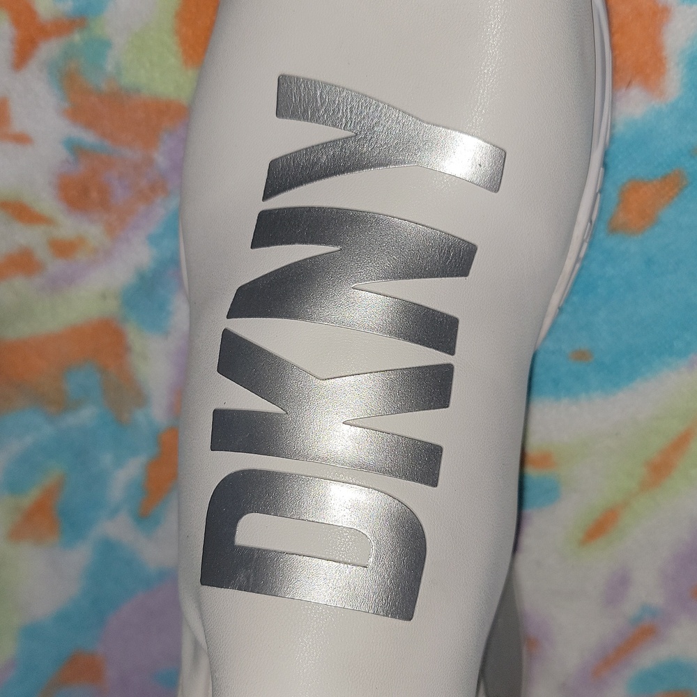 DKNY Women's Size 8.5 Kari-slip on white & silver sneakers - Picture 3 of 12